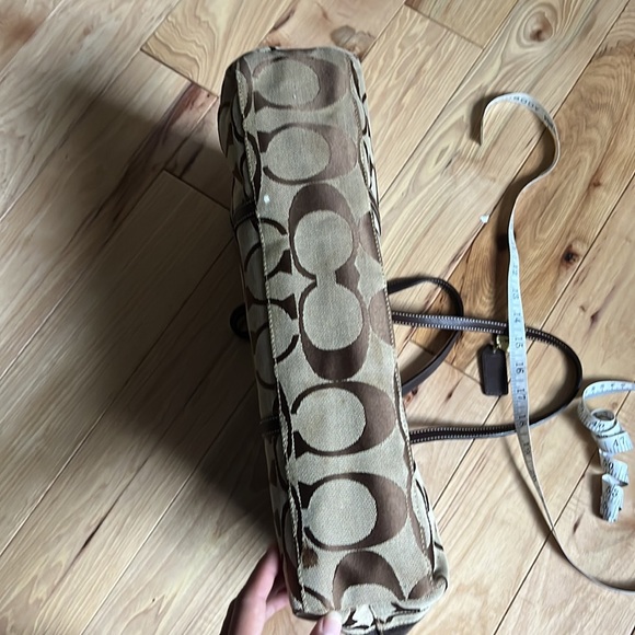 Coach Monogrammed Tote bag - Picture 16 of 16